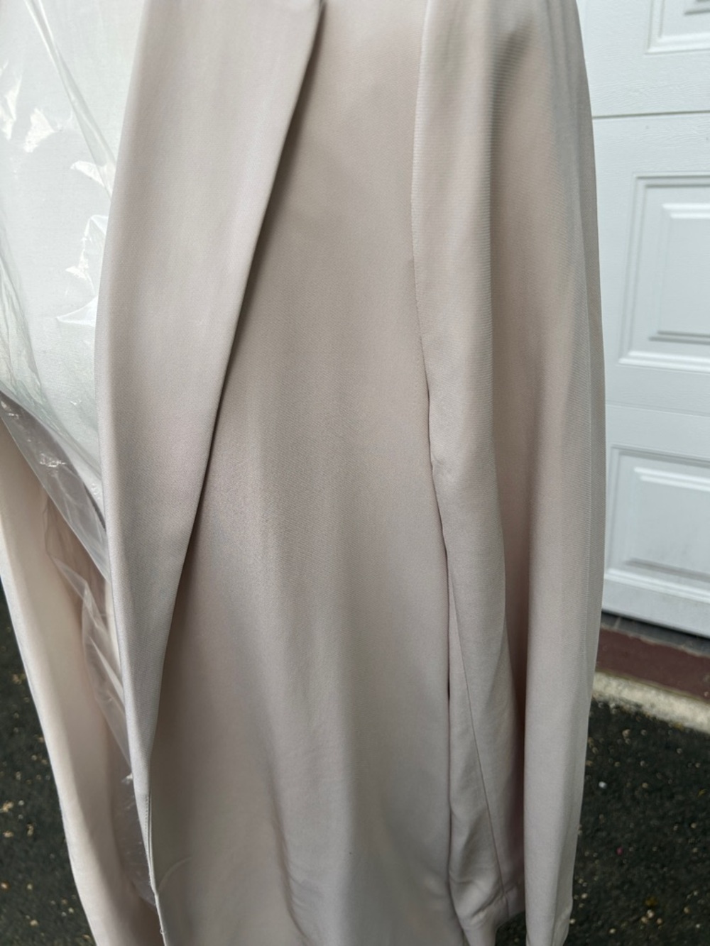 Elie Tahari Light Beige Long Open Blazer - Picture 2 of 6